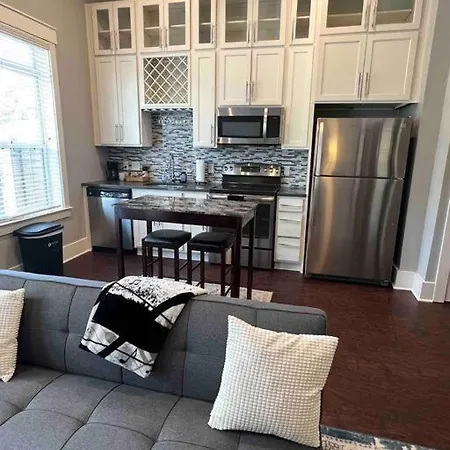 Studio Apt In Plaza Midwood- Fast Wifi-King Bed Charlotte Exterior photo